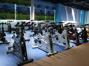 91大香蕉在线播放健身器材公司展廳實拍圖片2